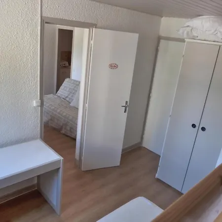 Clos Du Loup Apartment